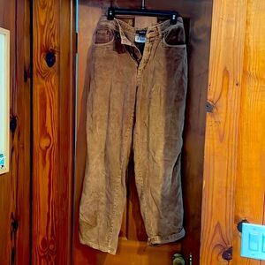 Loose fit brown cords size 6